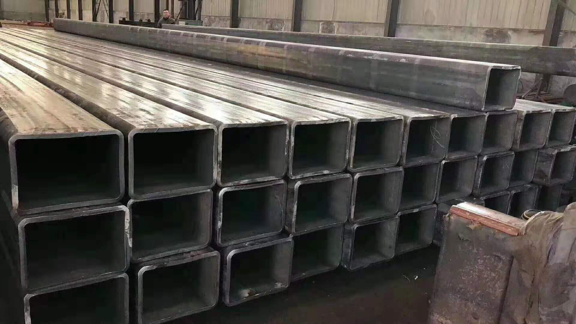 q235b方管